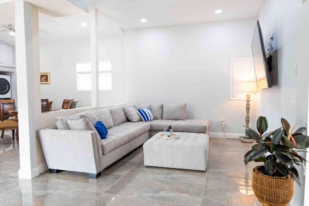 Tampa Bay Oasis Apartment Tarpon Springs Bagian luar foto